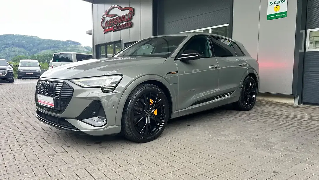 Audi e-tron - Thumbnail 2