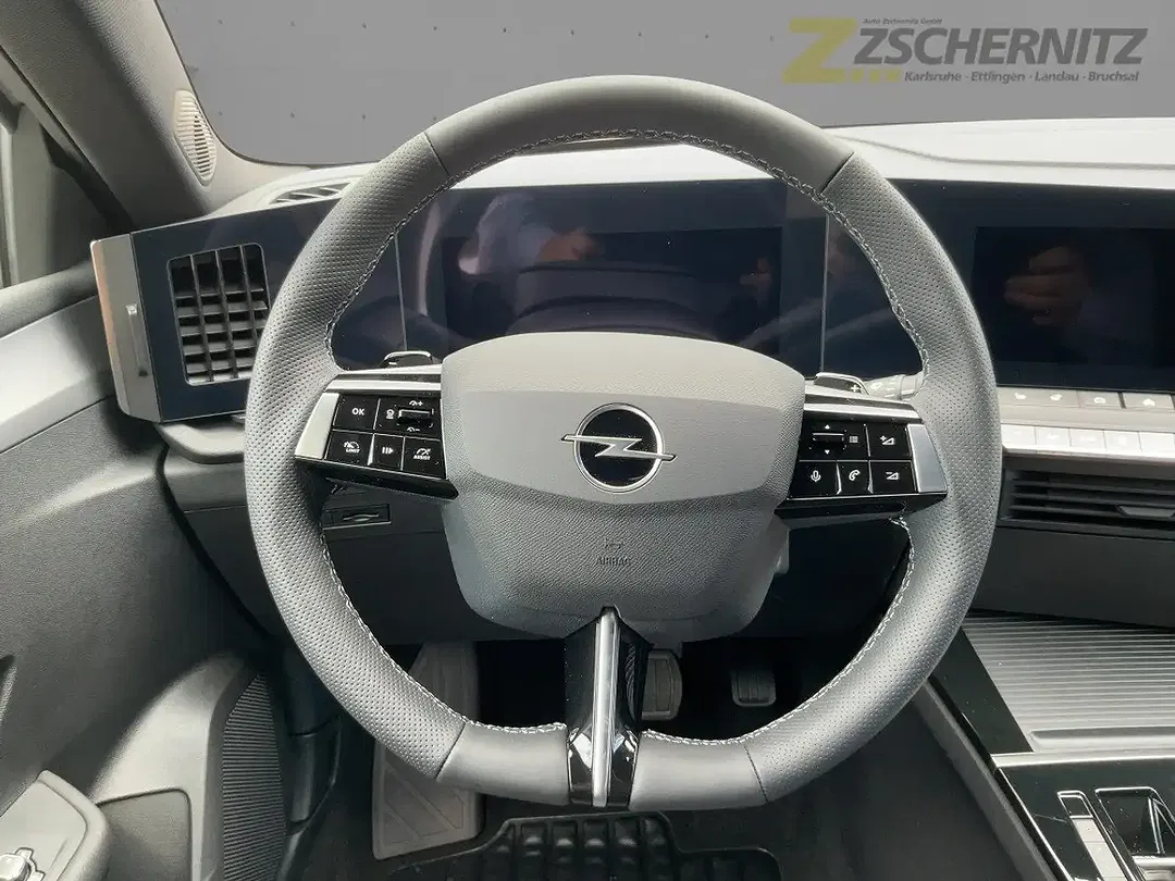 Opel Astra - Thumbnail 10