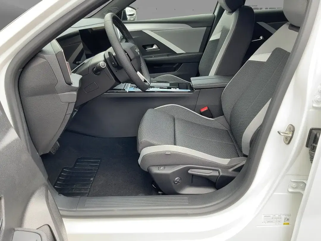 Opel Astra - Thumbnail 7