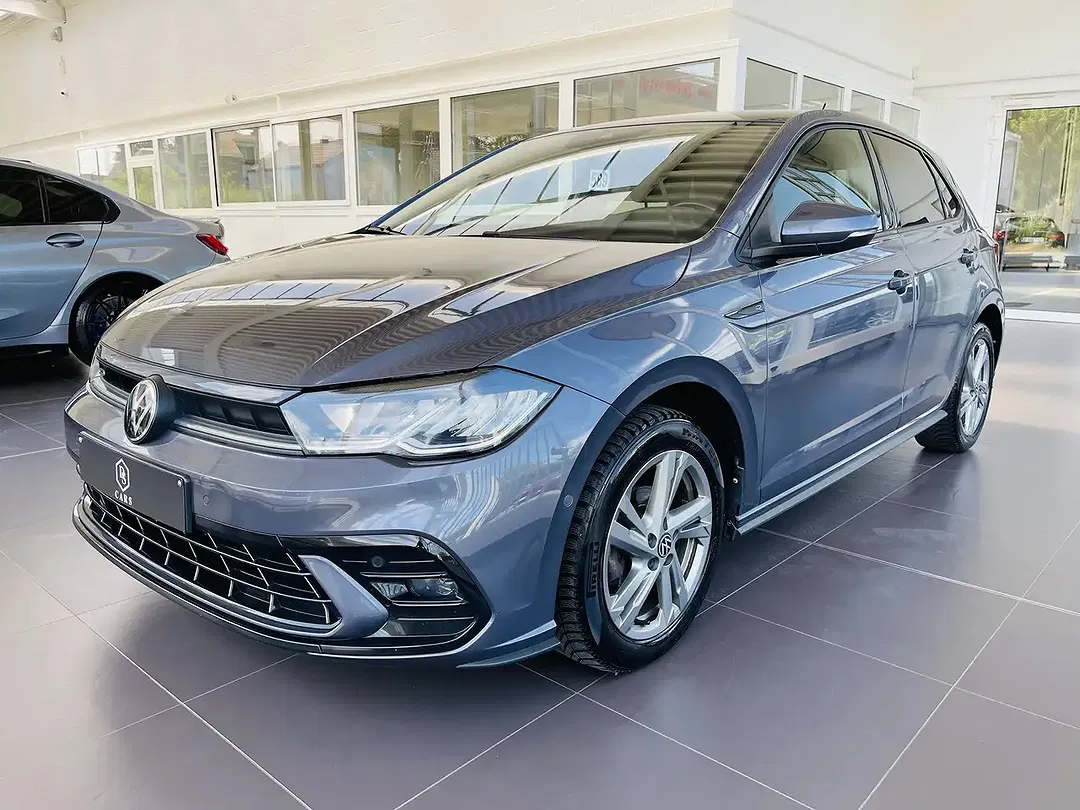Volkswagen Polo - Thumbnail 1