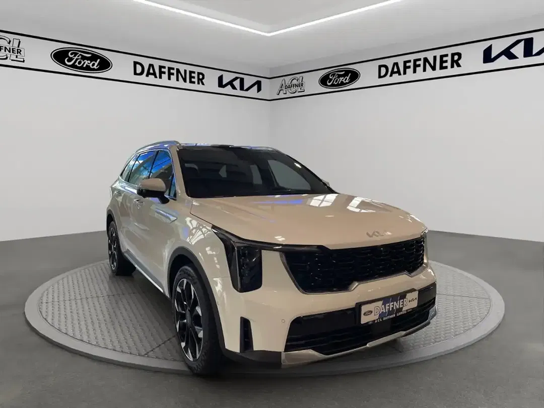 Kia Sorento - Thumbnail 2