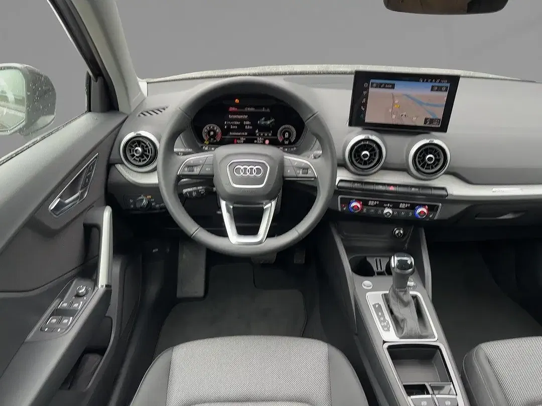 Audi Q2 - Thumbnail 8