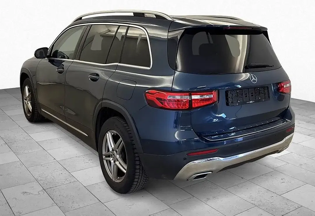 Mercedes-Benz GLB 200 - Thumbnail 3