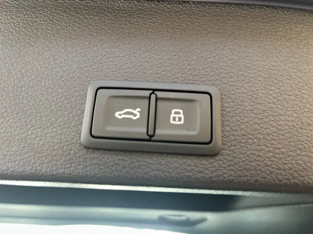 Audi Q2 - Thumbnail 12