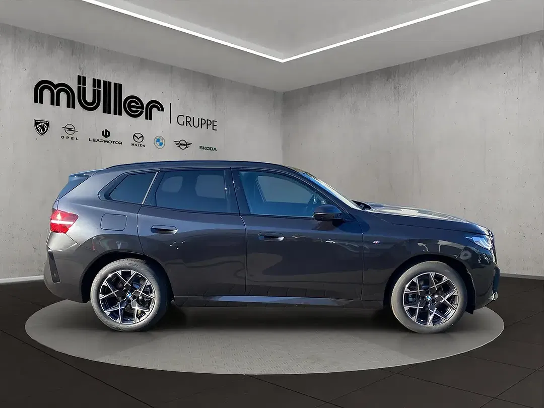 BMW X3 - Thumbnail 8