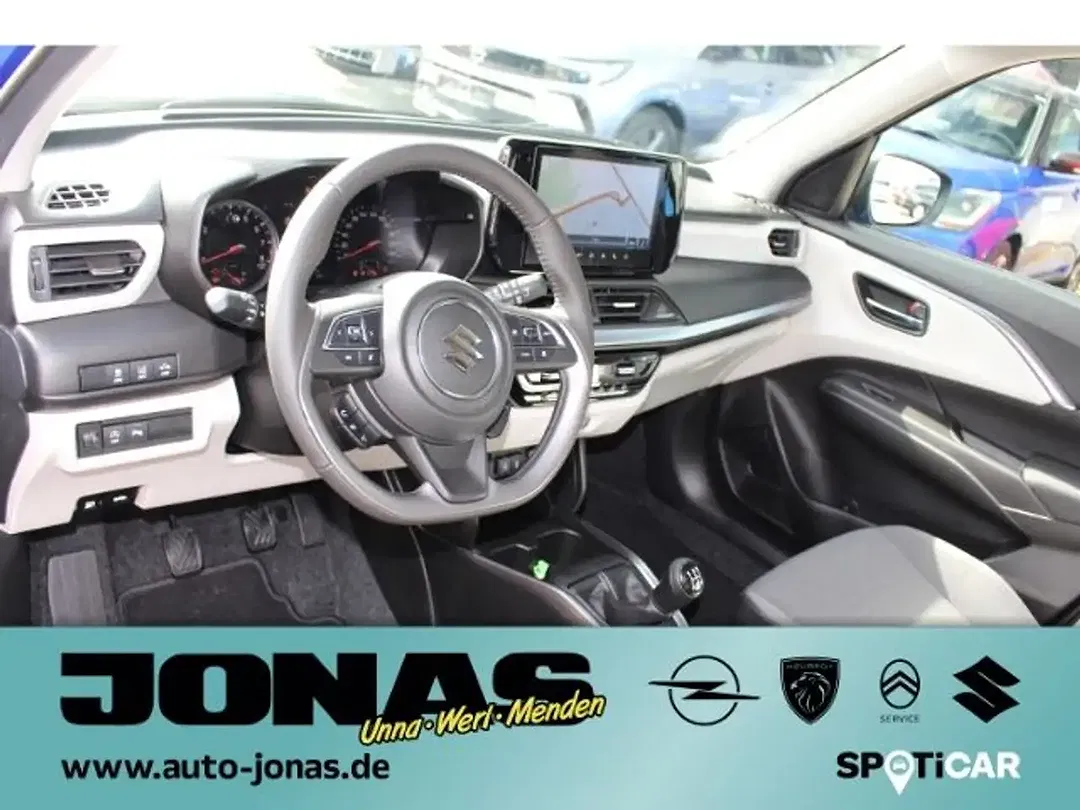 Suzuki Swift - Thumbnail 11