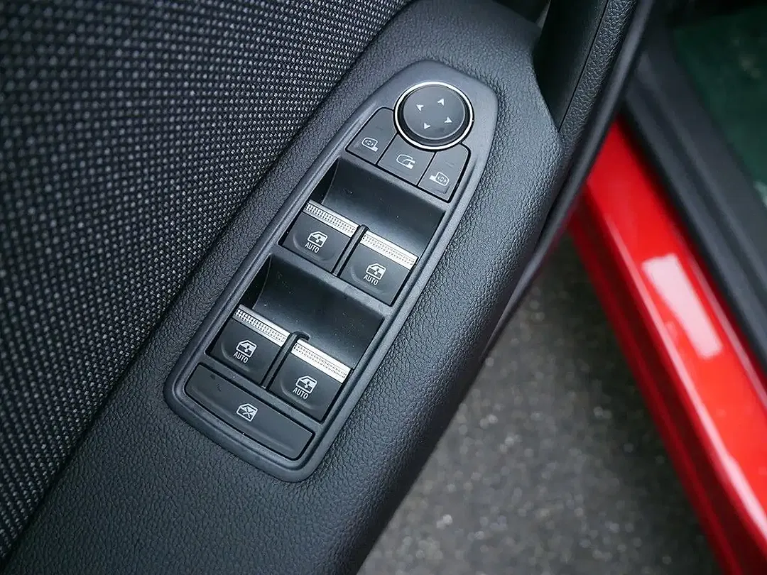 Mitsubishi ASX - Thumbnail 9