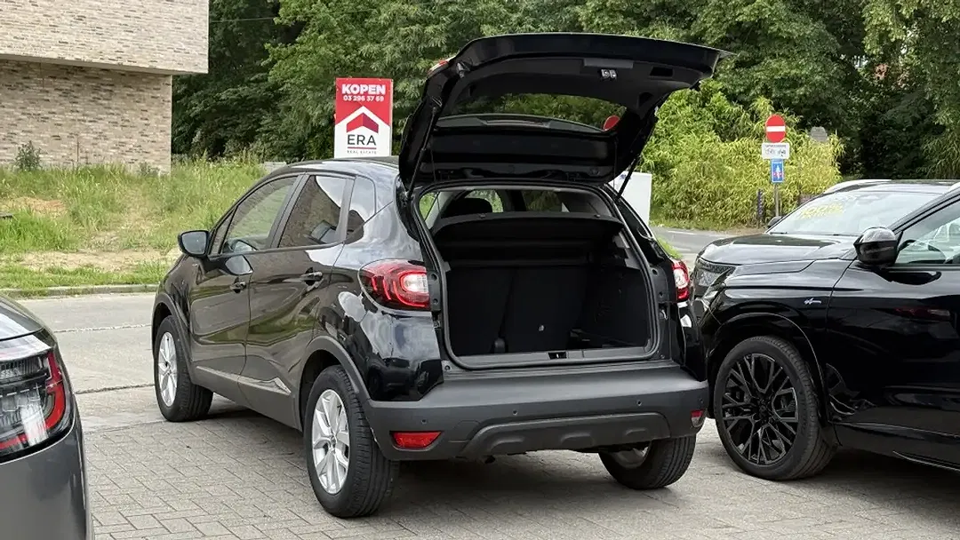 Renault Captur - Thumbnail 5