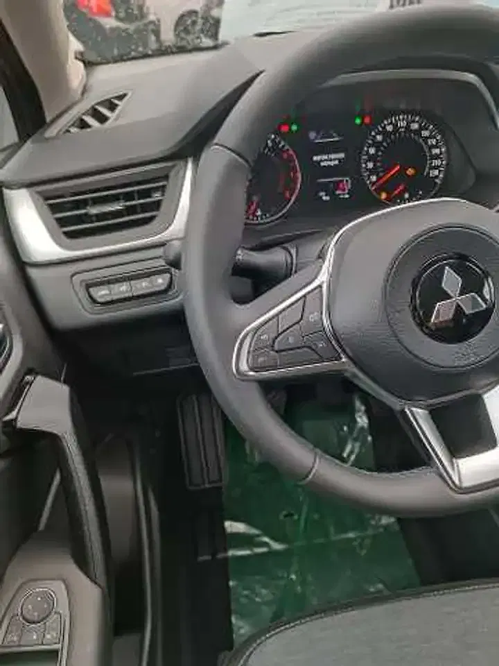 Mitsubishi ASX - Thumbnail 10