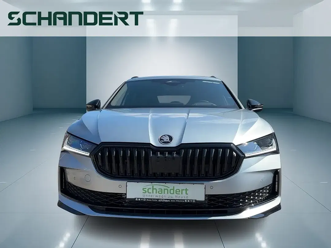 Skoda Superb - Thumbnail 5