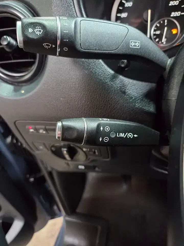 Mercedes-Benz Vito - Thumbnail 15