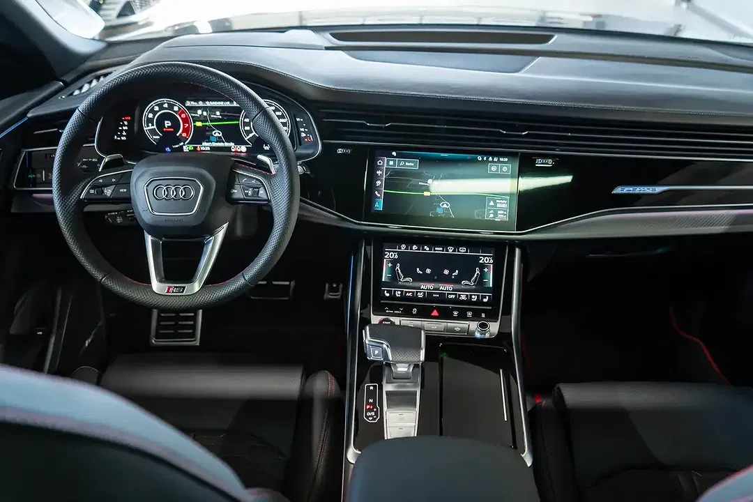 Audi RS Q8 - Thumbnail 25