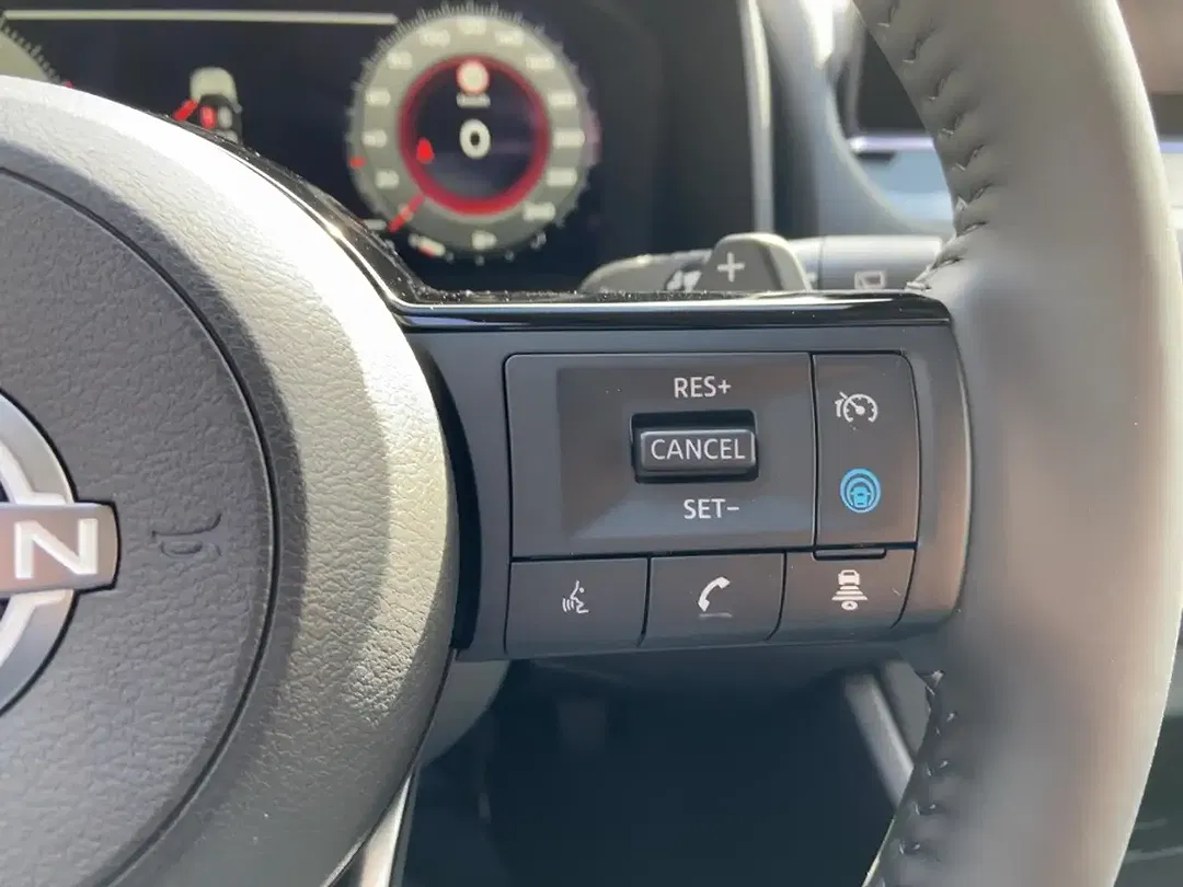 Nissan X-Trail - Thumbnail 11