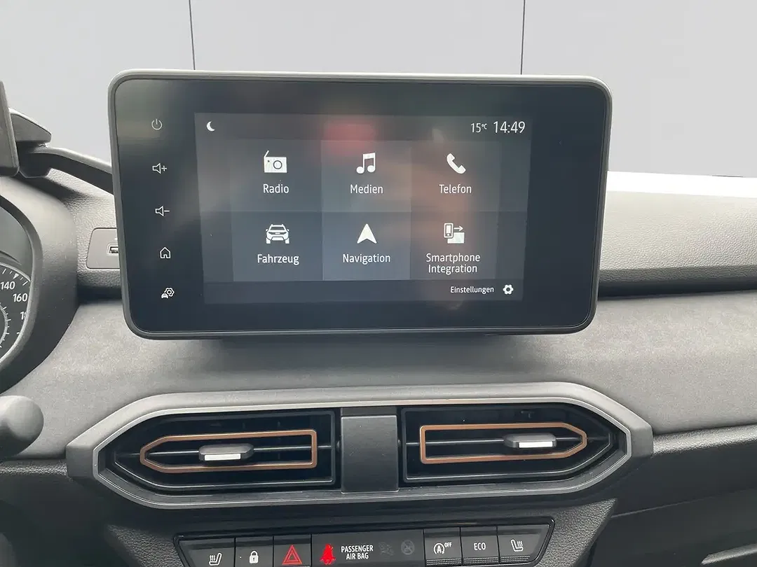Dacia Sandero - Thumbnail 13
