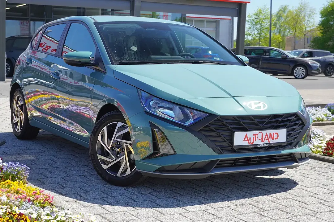 Hyundai i20 - Thumbnail 2