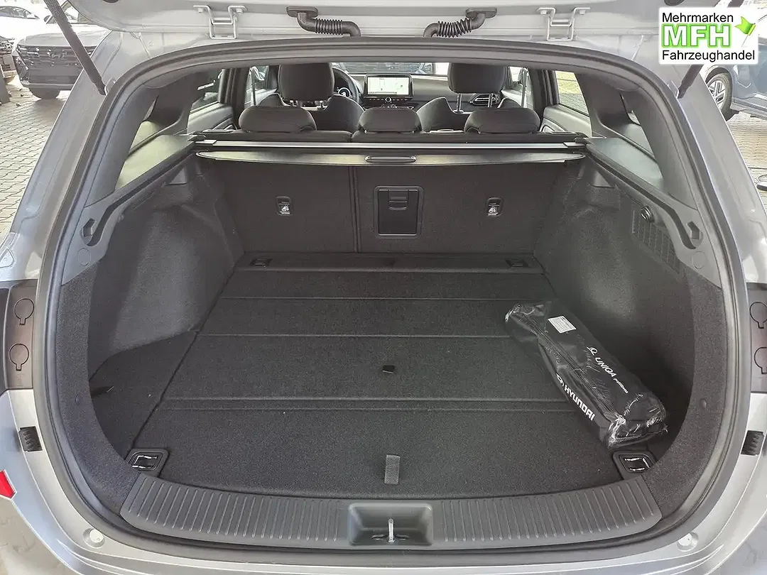 Hyundai i30 - Thumbnail 8