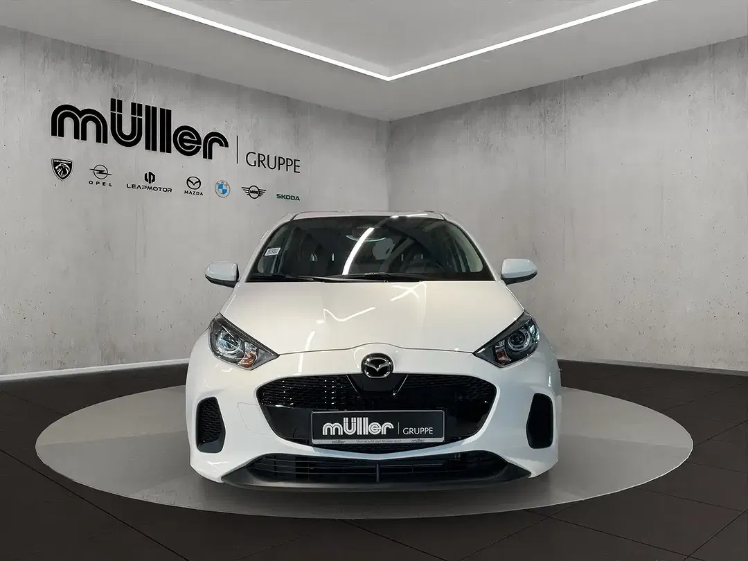 Mazda 2 - Thumbnail 3