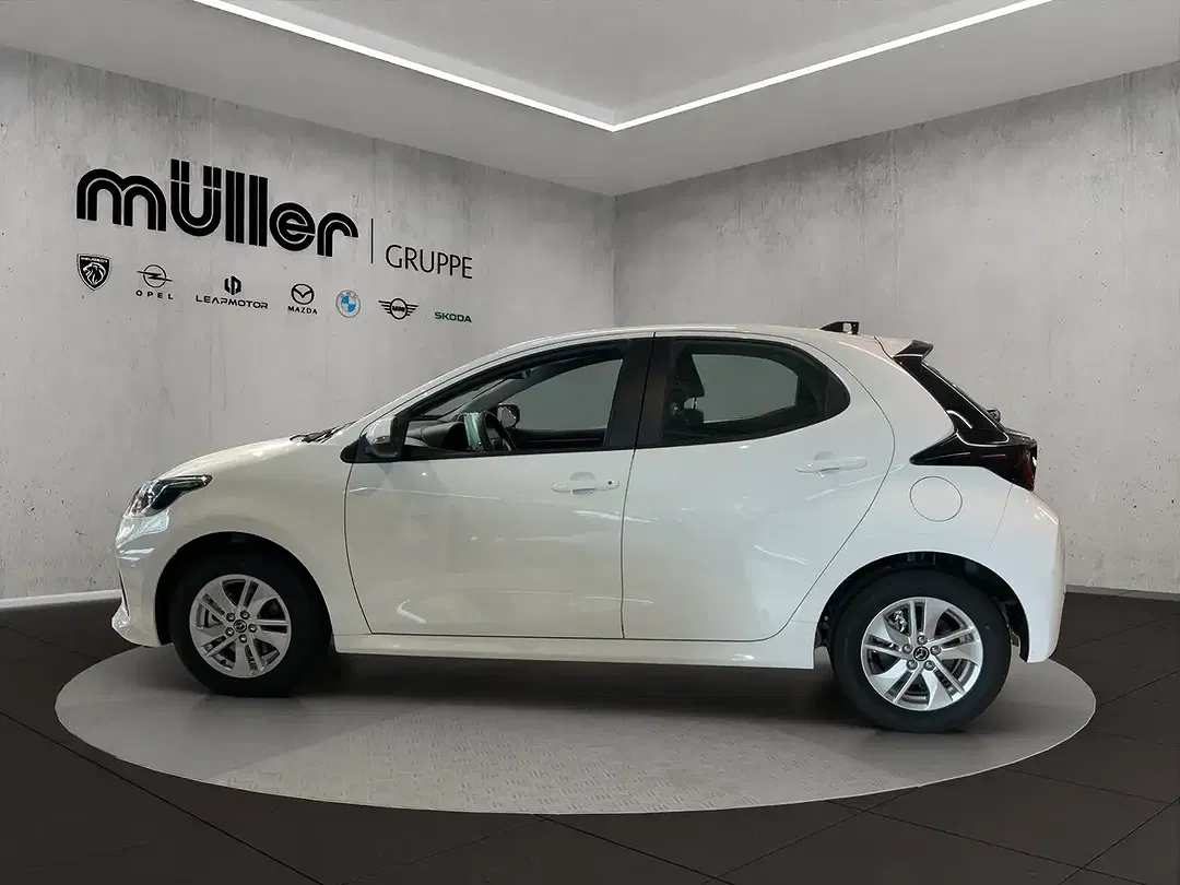 Mazda 2 - Thumbnail 4