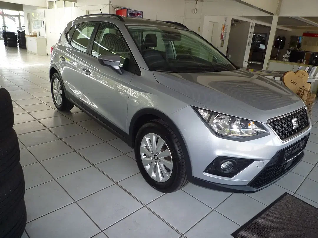 SEAT Arona - Afbeelding 1