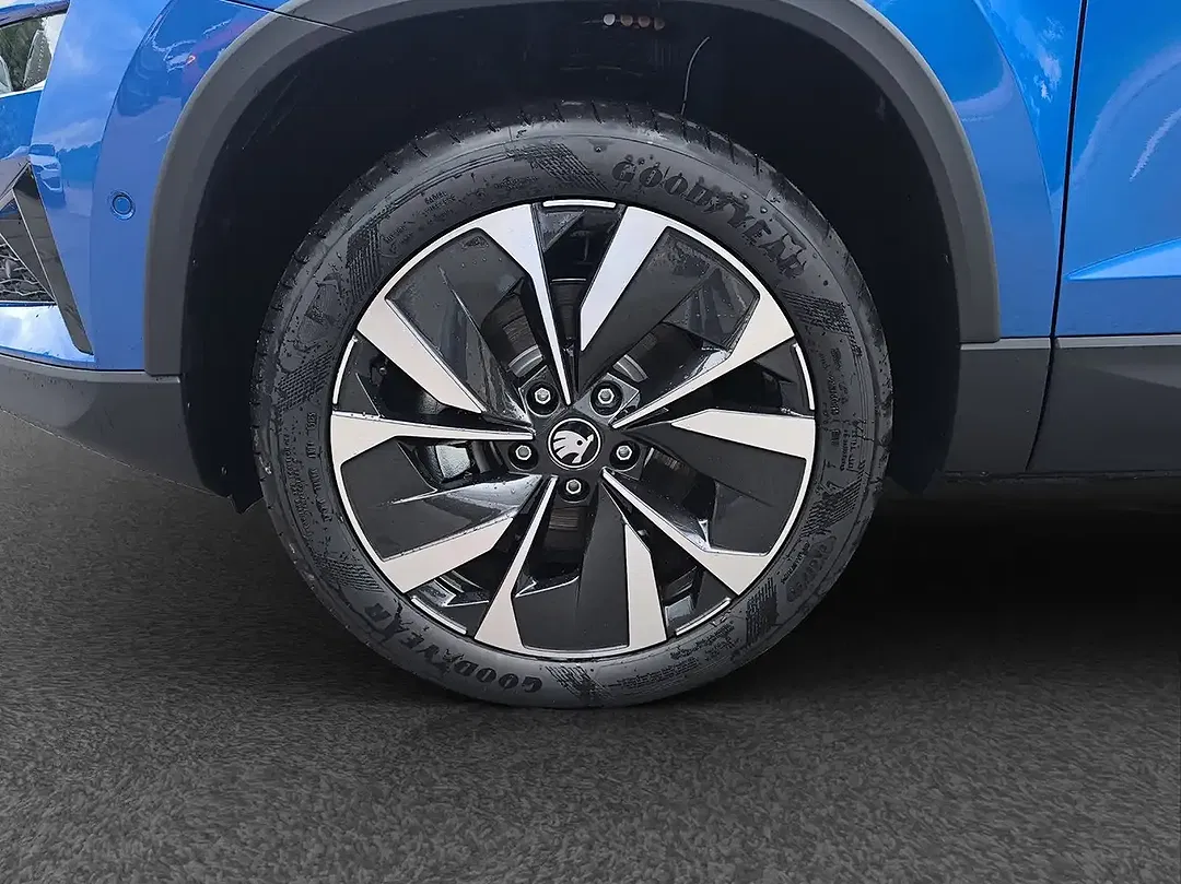 Skoda Karoq - Thumbnail 12