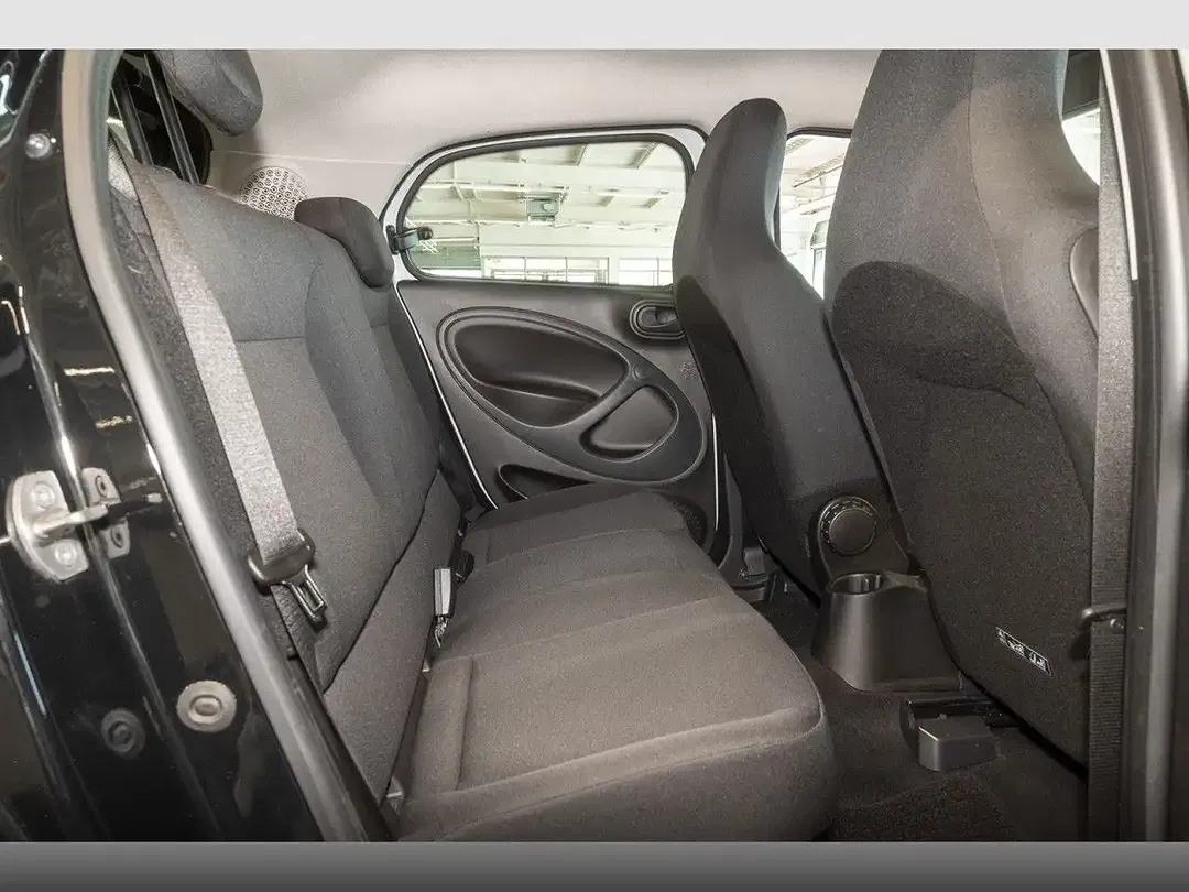 smart forFour - Thumbnail 12