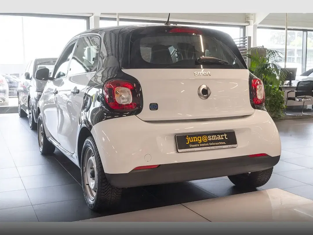 smart forFour - Thumbnail 5