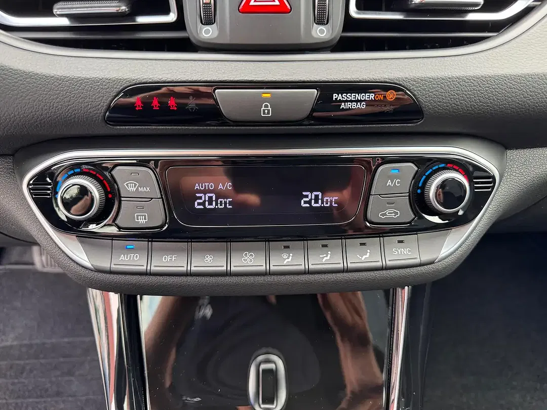 Hyundai i30 - Thumbnail 14