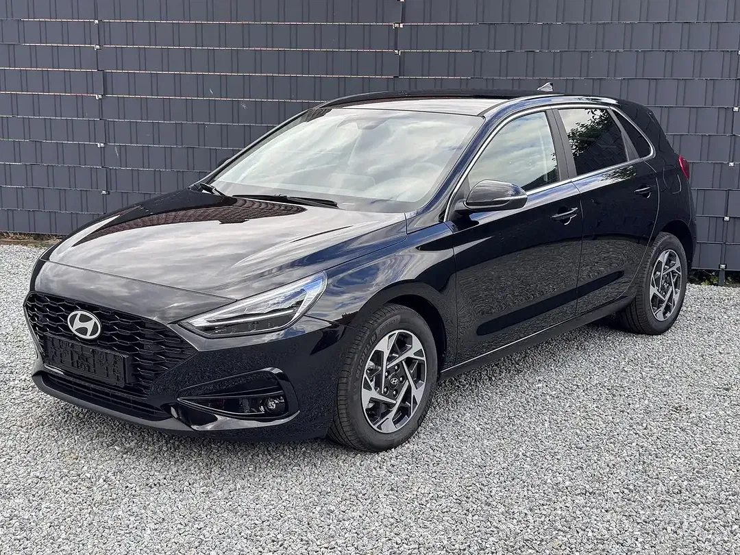 Hyundai i30 - Thumbnail 2