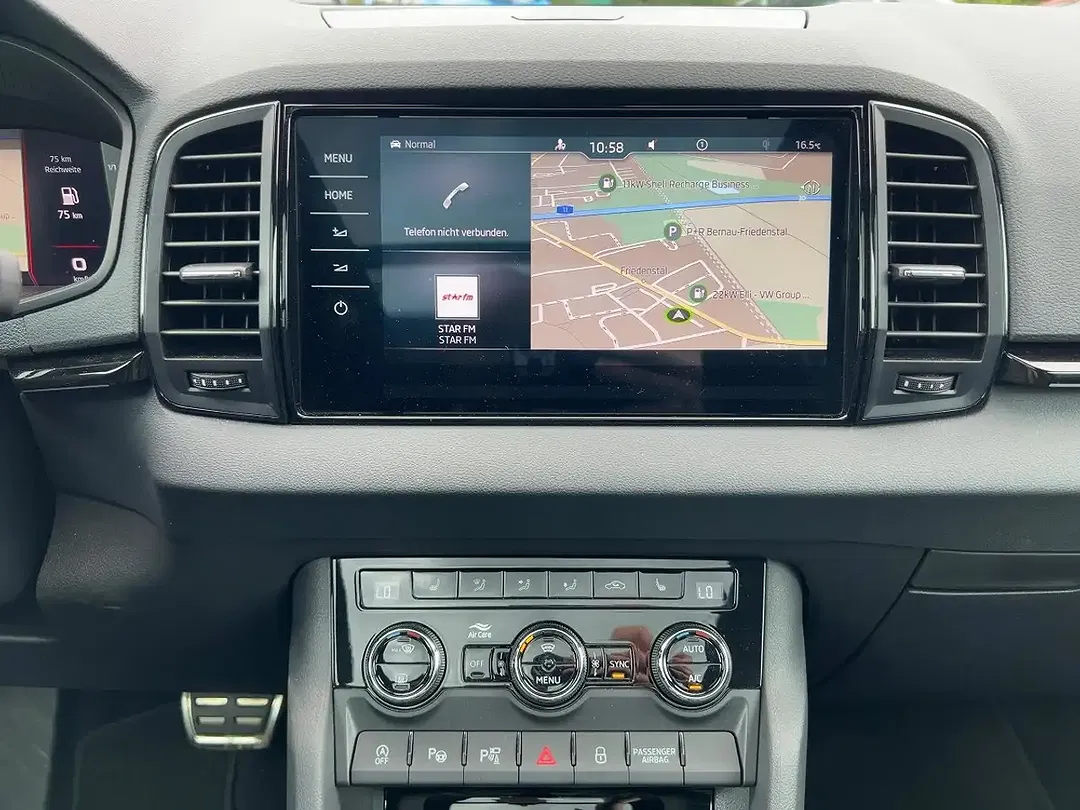 Skoda Karoq - Thumbnail 15