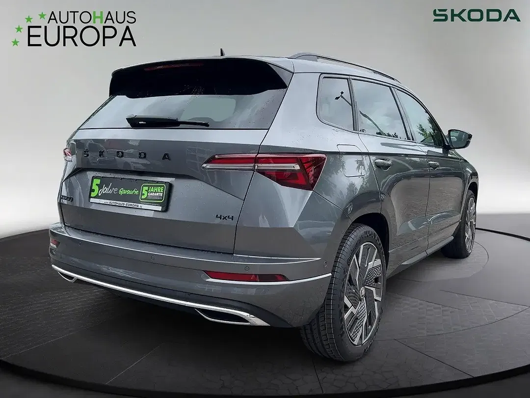 Skoda Karoq - Thumbnail 4