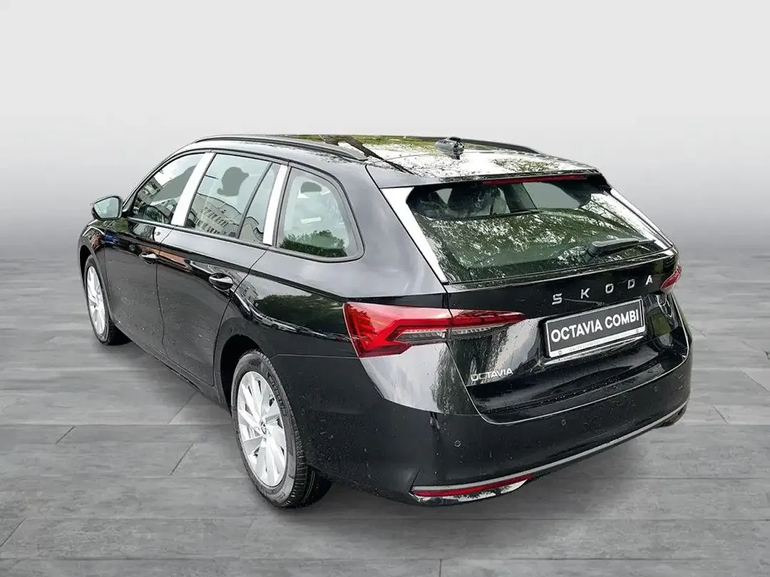 Skoda Octavia - Thumbnail 3