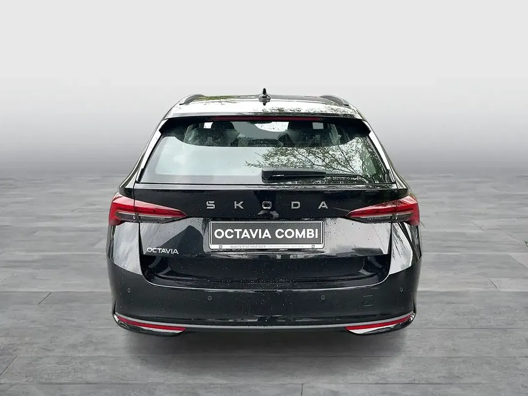 Skoda Octavia - Thumbnail 4