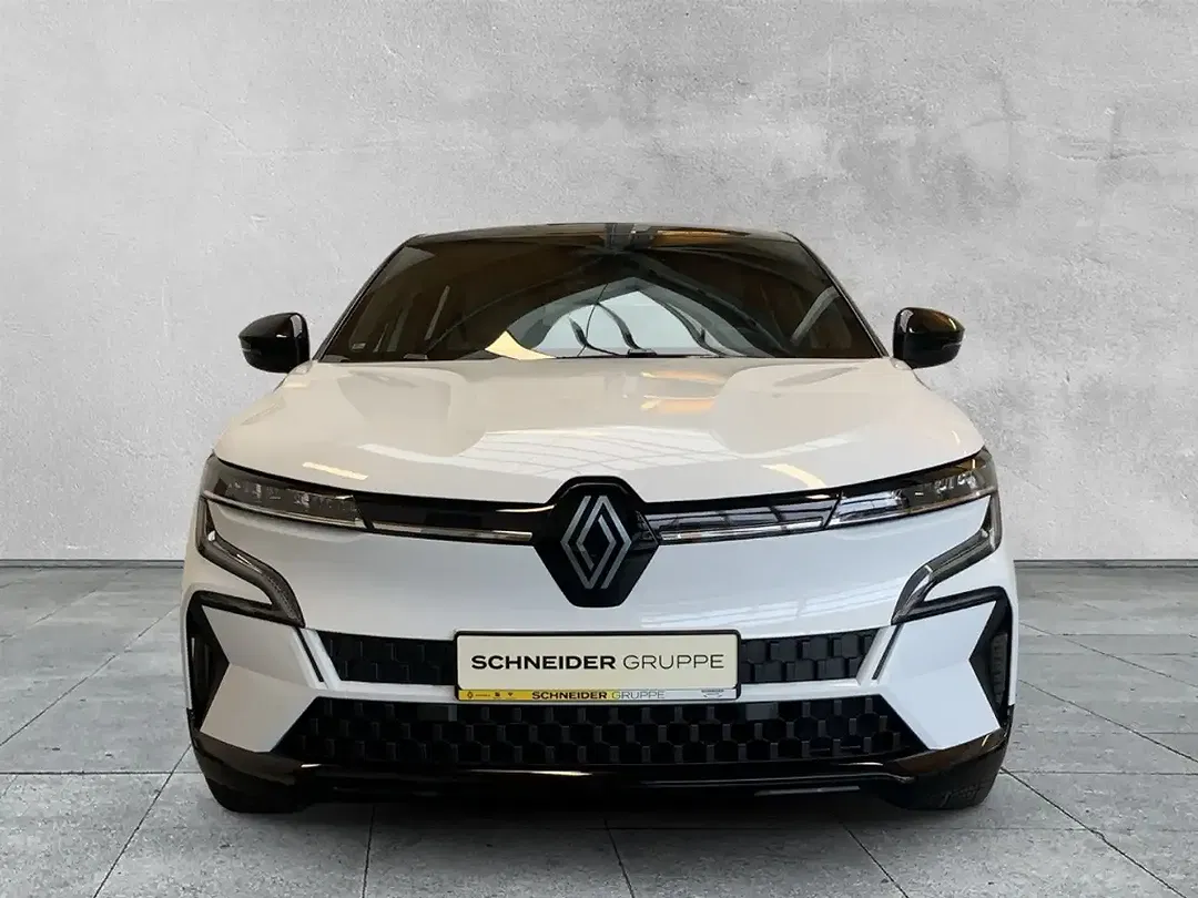 Renault Megane E-Tech - Thumbnail 8