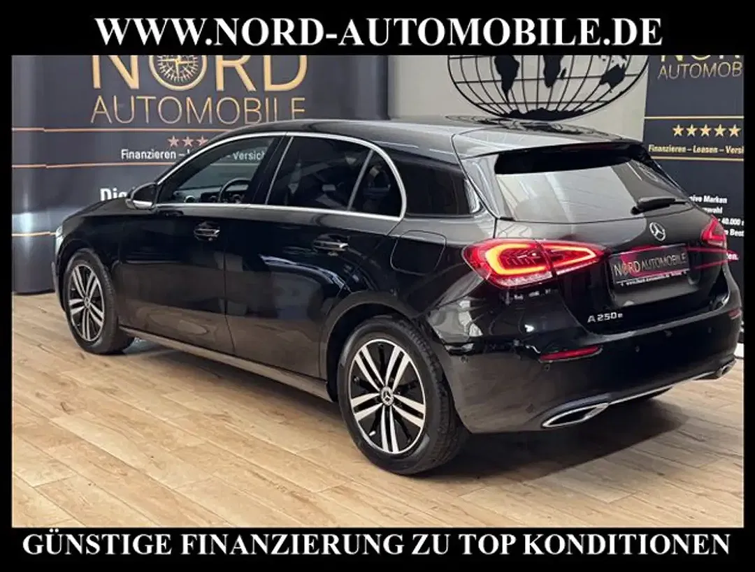 Mercedes-Benz A 250 - Thumbnail 7