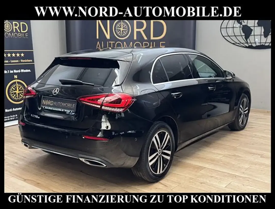 Mercedes-Benz A 250 - Thumbnail 9