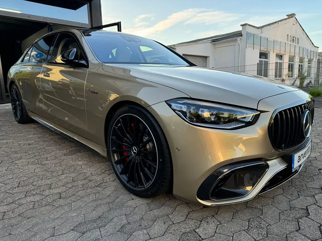 Mercedes-Benz S 63 AMG - Thumbnail 3