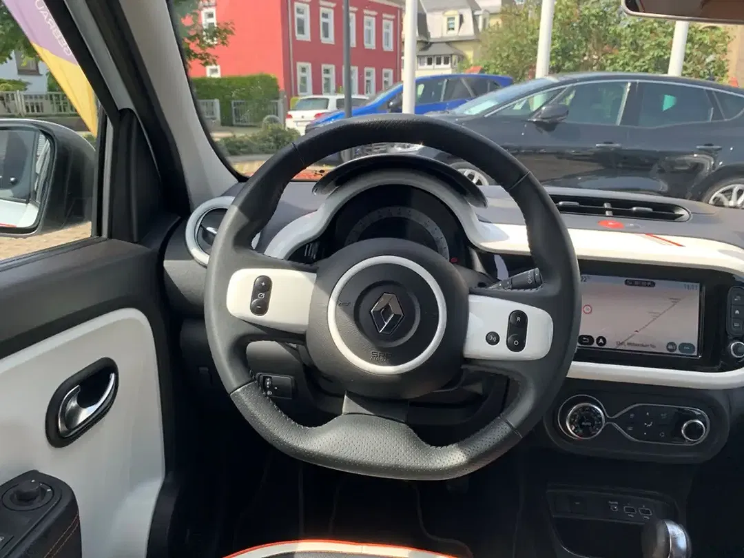 Renault Twingo - Thumbnail 15