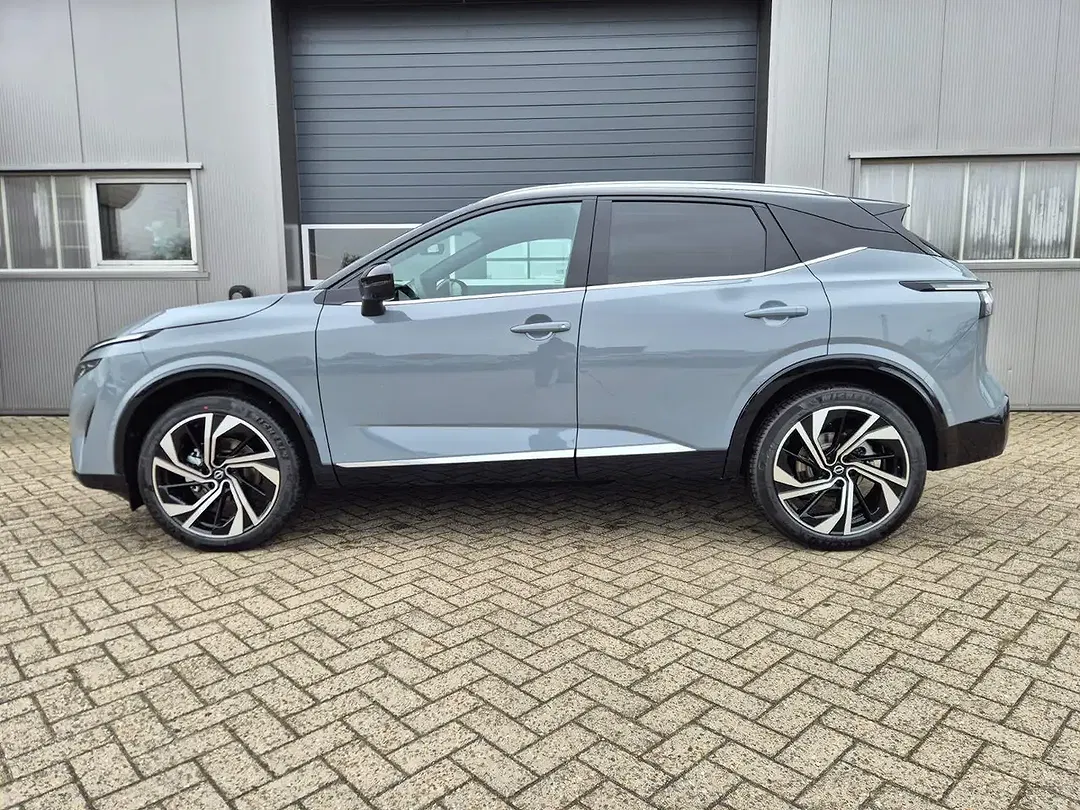 Nissan Qashqai - Thumbnail 2
