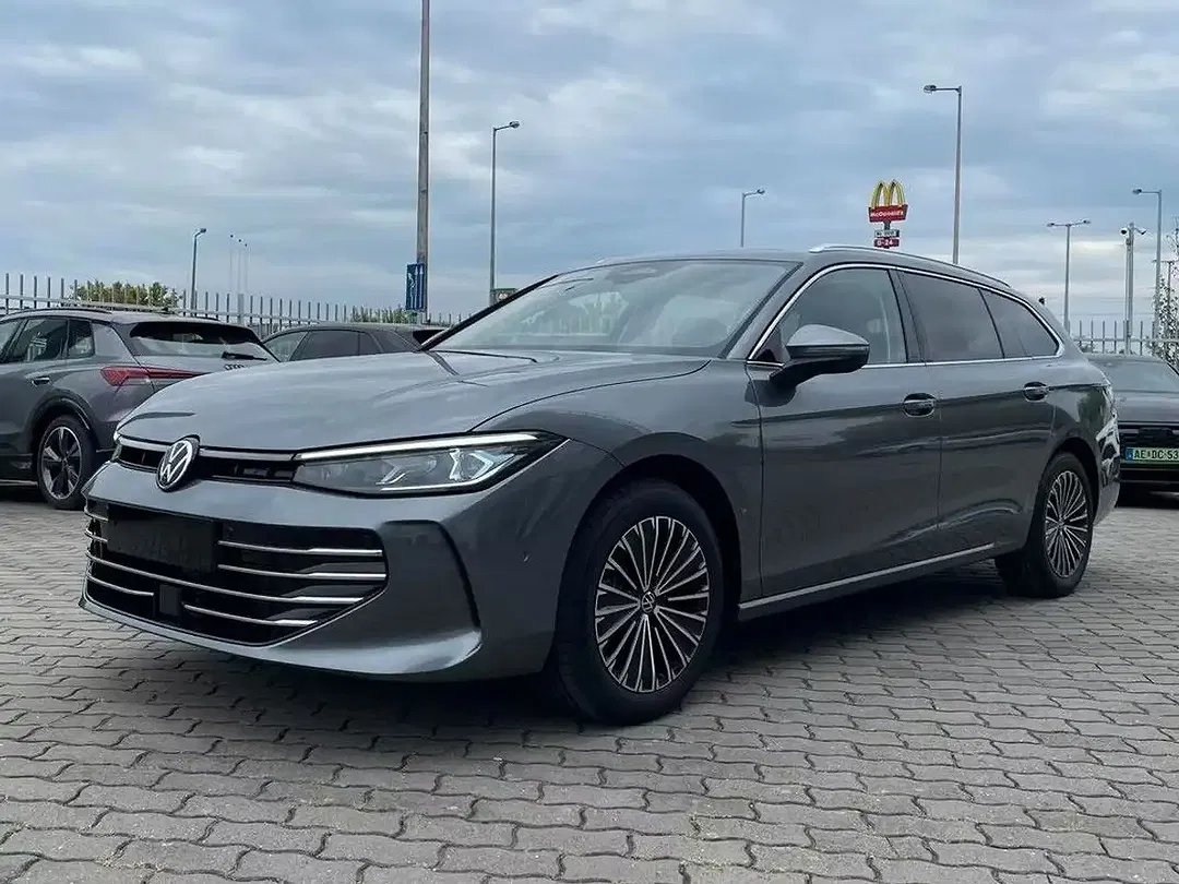 Volkswagen Passat Variant - Thumbnail 13