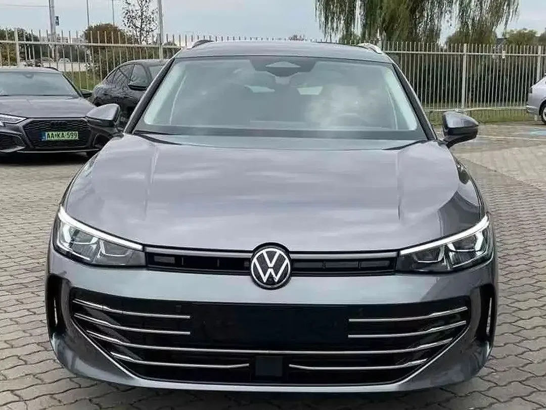 Volkswagen Passat Variant - Thumbnail 6