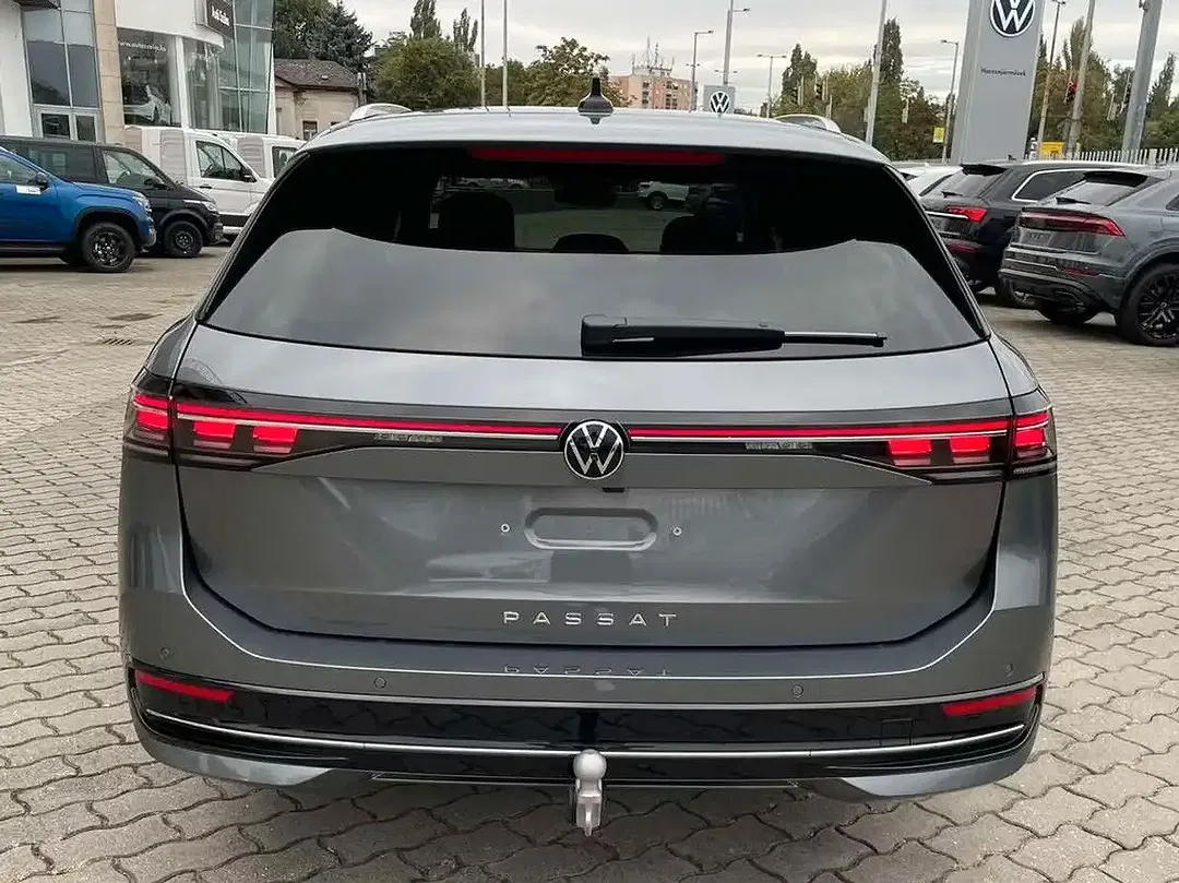 Volkswagen Passat Variant - Thumbnail 7