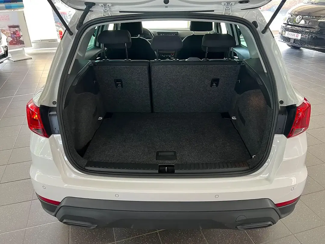SEAT Arona - Thumbnail 9