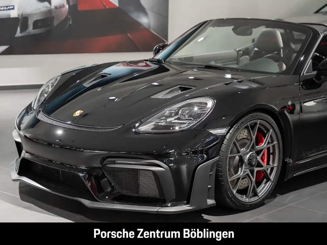 Porsche 718 Spyder - Thumbnail 10