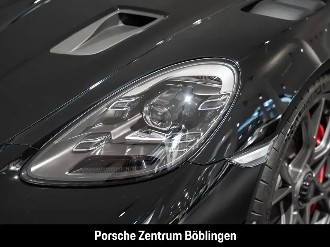 Porsche 718 Spyder - Thumbnail 11