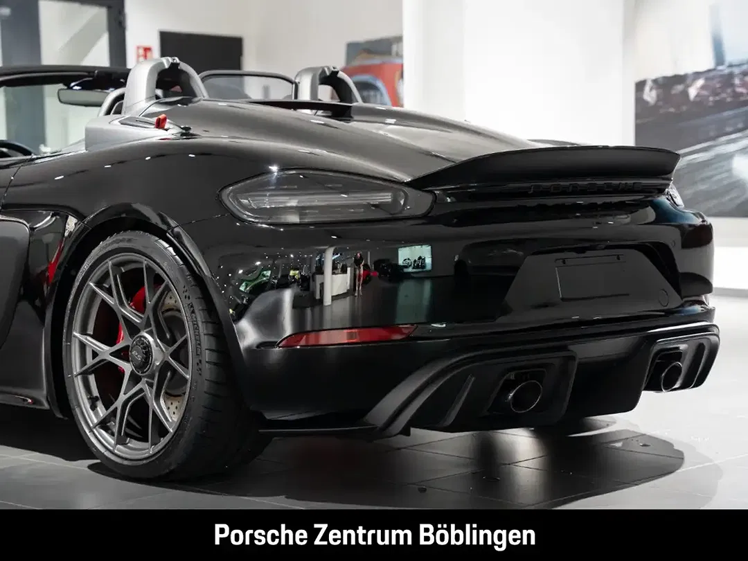 Porsche 718 Spyder - Thumbnail 14
