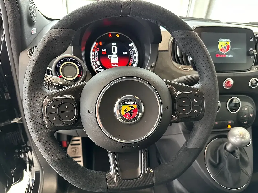 Abarth 695 - Thumbnail 14