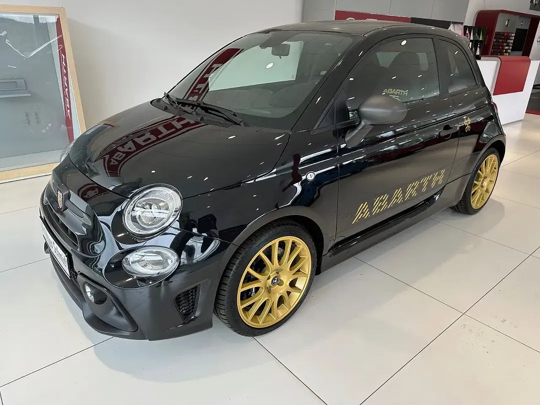 Abarth 695 - Thumbnail 2