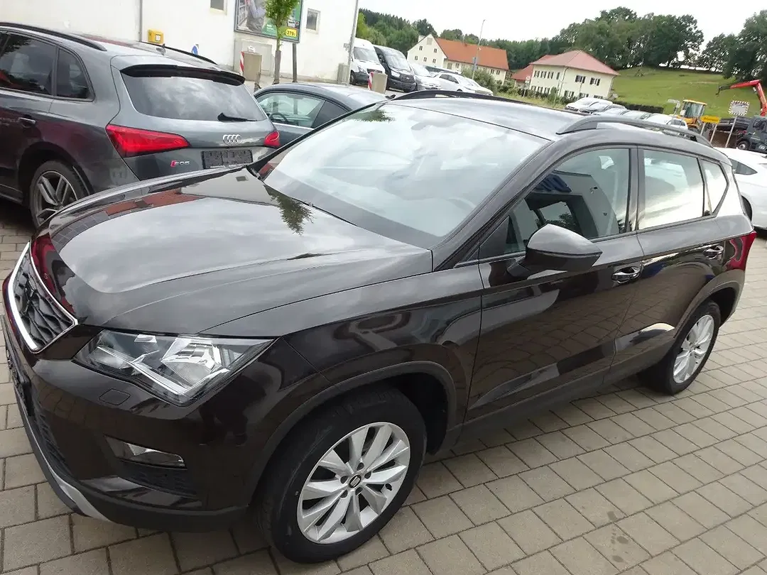 SEAT Ateca - Thumbnail 2