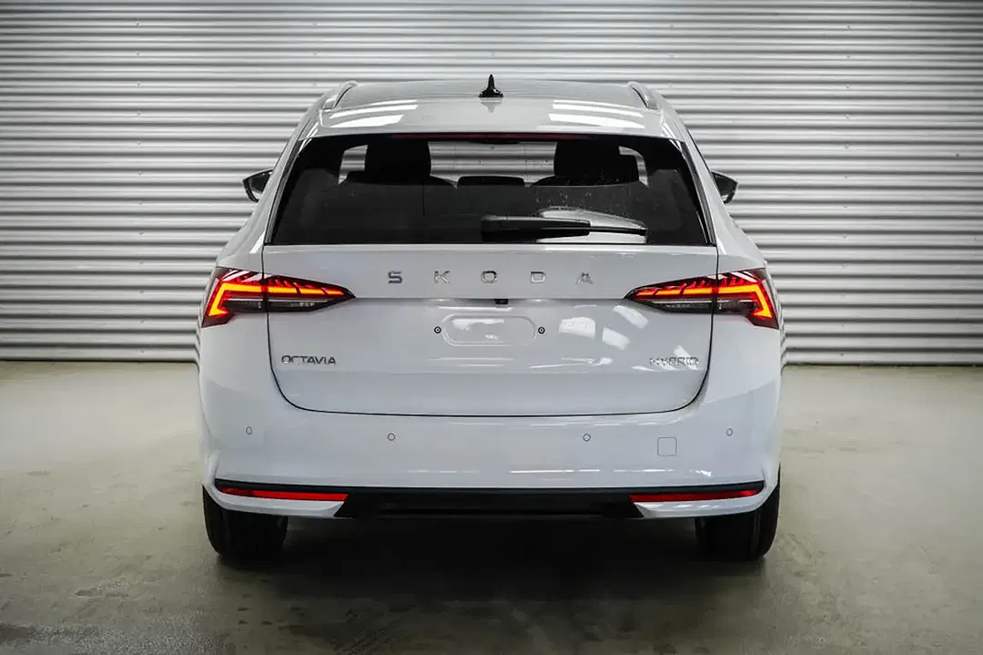 Skoda Octavia - Thumbnail 4