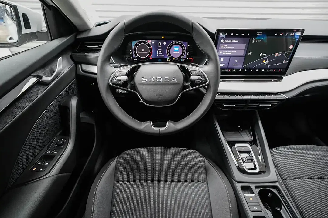 Skoda Octavia - Thumbnail 8
